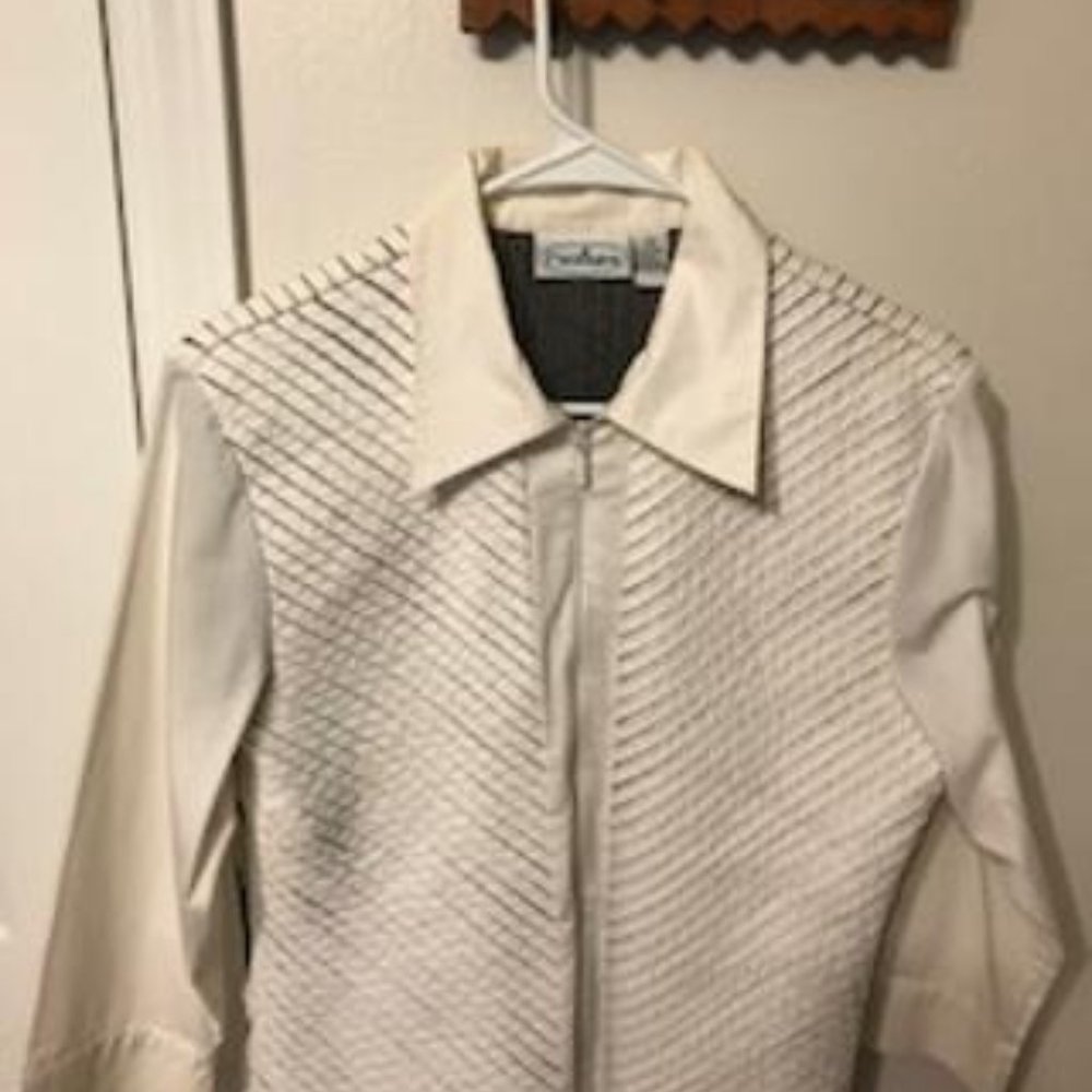 Very classic top or jacket